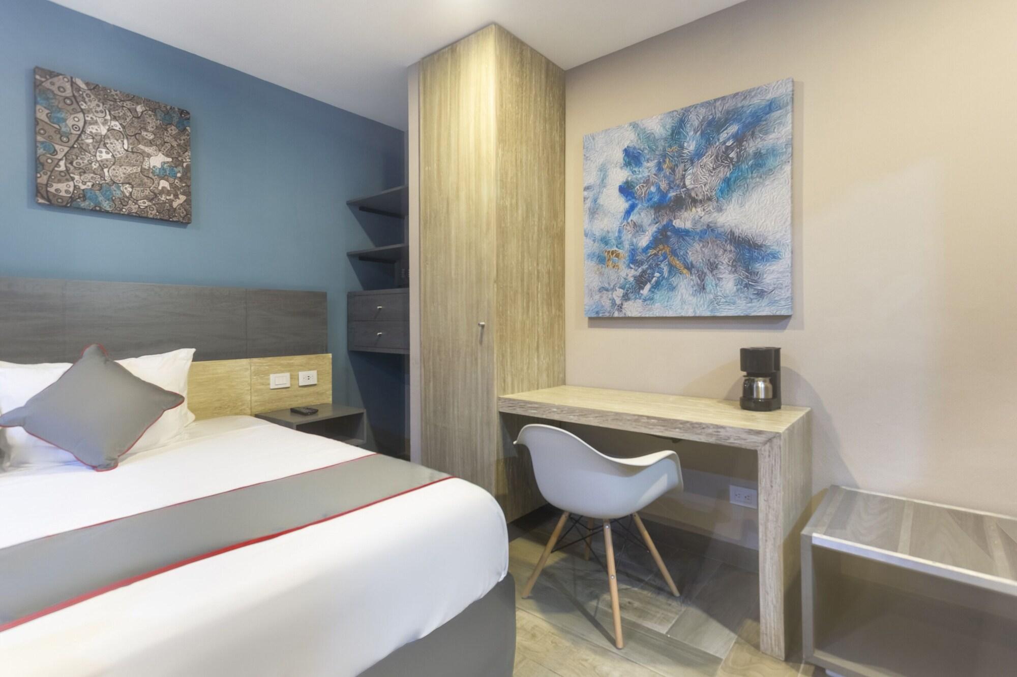 Bfh Attraction Deluxe Hotel Playa del Carmen Eksteriør billede