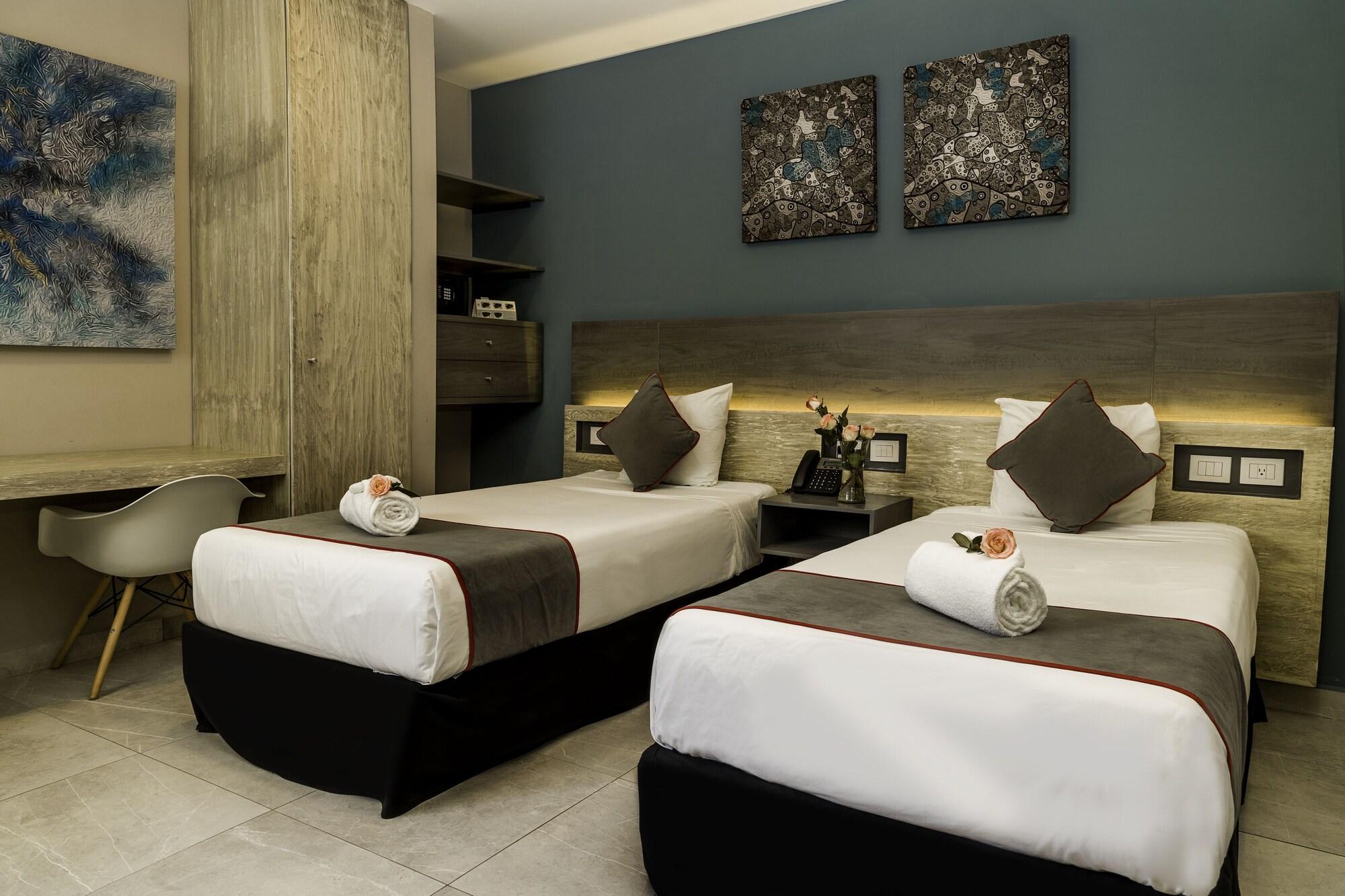 Bfh Attraction Deluxe Hotel Playa del Carmen Eksteriør billede
