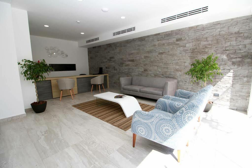 Bfh Attraction Deluxe Hotel Playa del Carmen Eksteriør billede