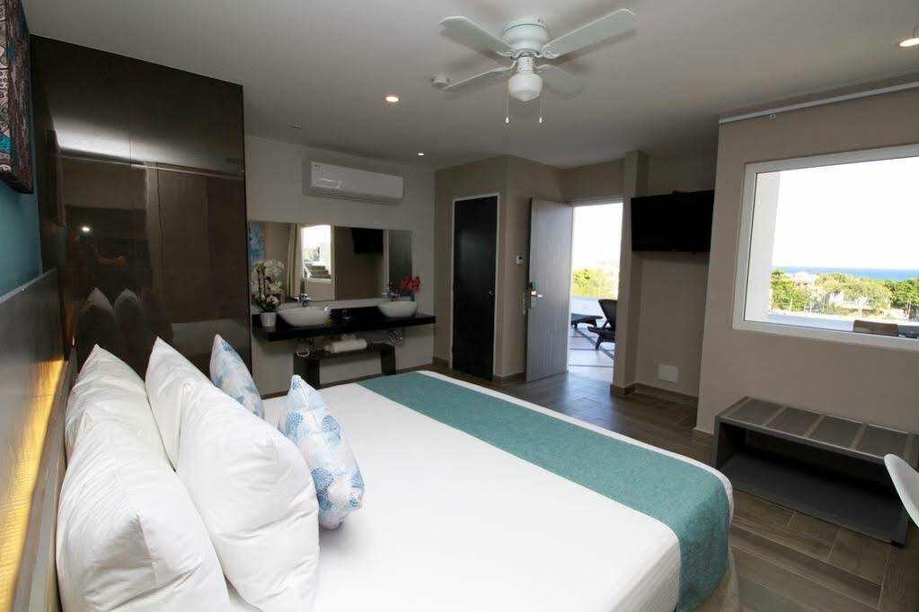 Bfh Attraction Deluxe Hotel Playa del Carmen Eksteriør billede